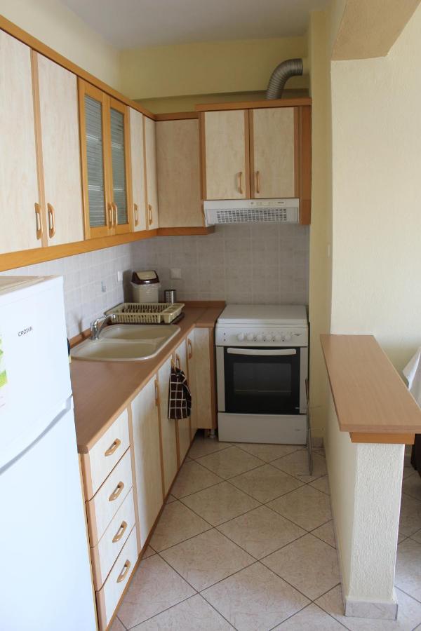 Paralia Ofriniou Gr Sunrise Apartments 3 Esterno foto